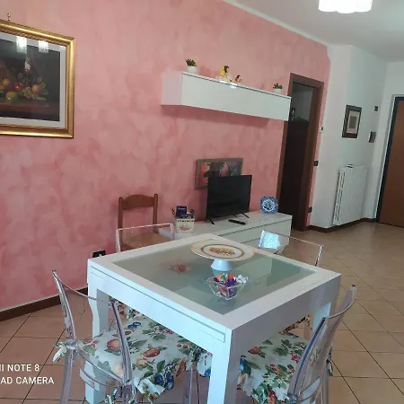 شقة Ai Nipoti بيسكانتينا